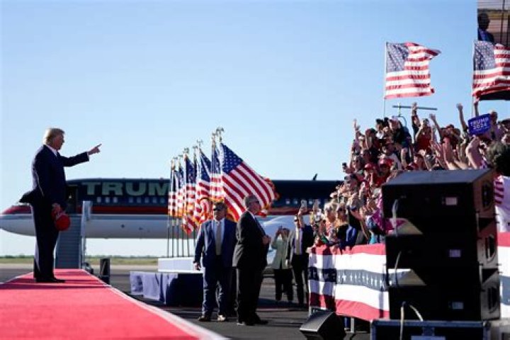 
Ted Nugent sings national anthem, speaks at Trump Waco rally: Watch 